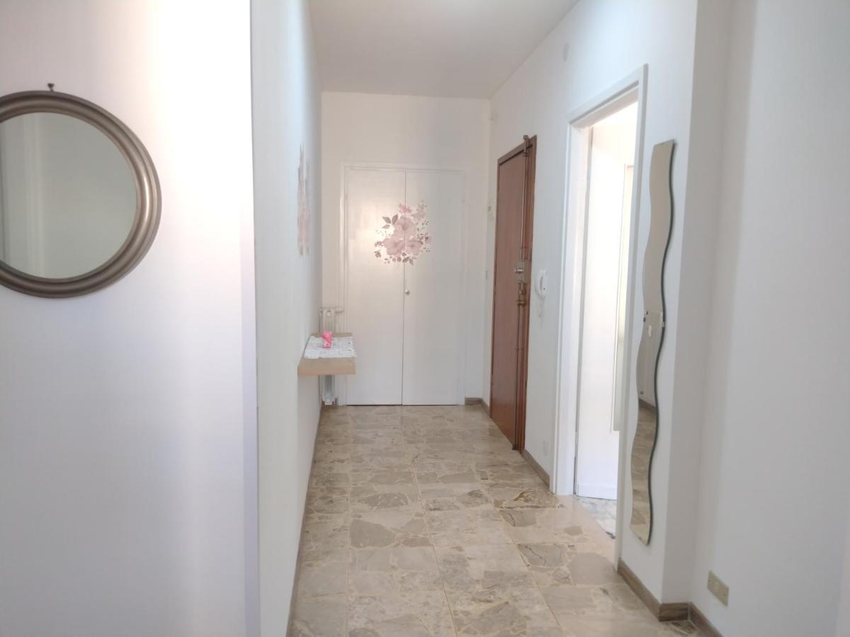Casa Fronte Mare Apartman Ventimiglia Kültér fotó